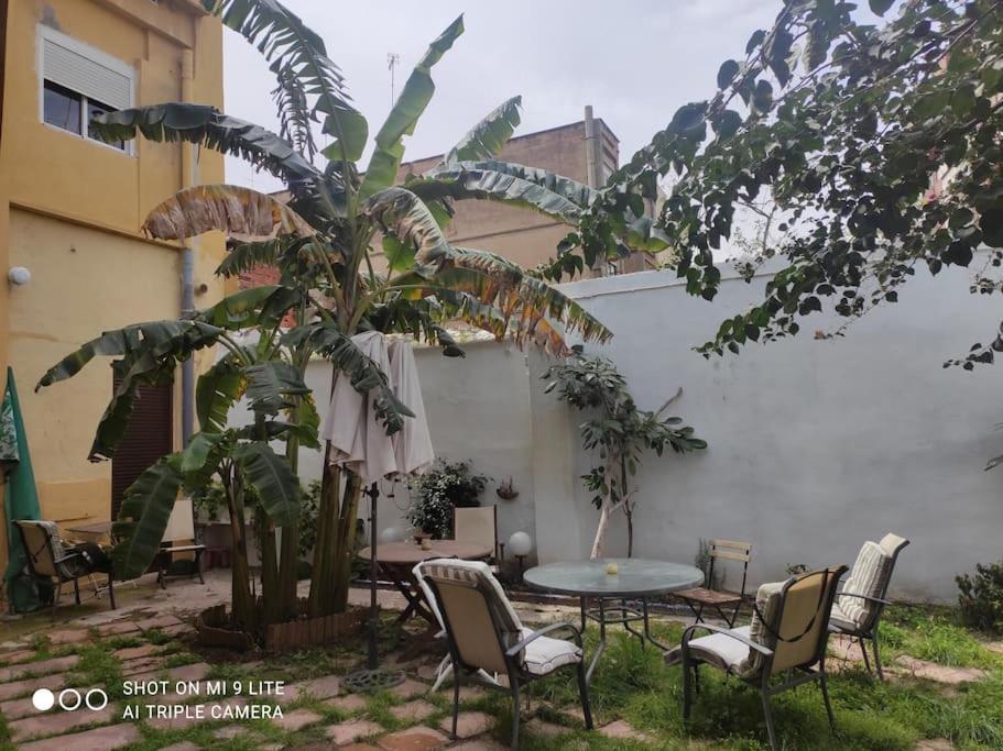Precioso Apartamento Con A/A En Ruzafa Con Terracita Privada Y Acceso A Un Jardin, Para 2-3 Personas Valencia Ngoại thất bức ảnh