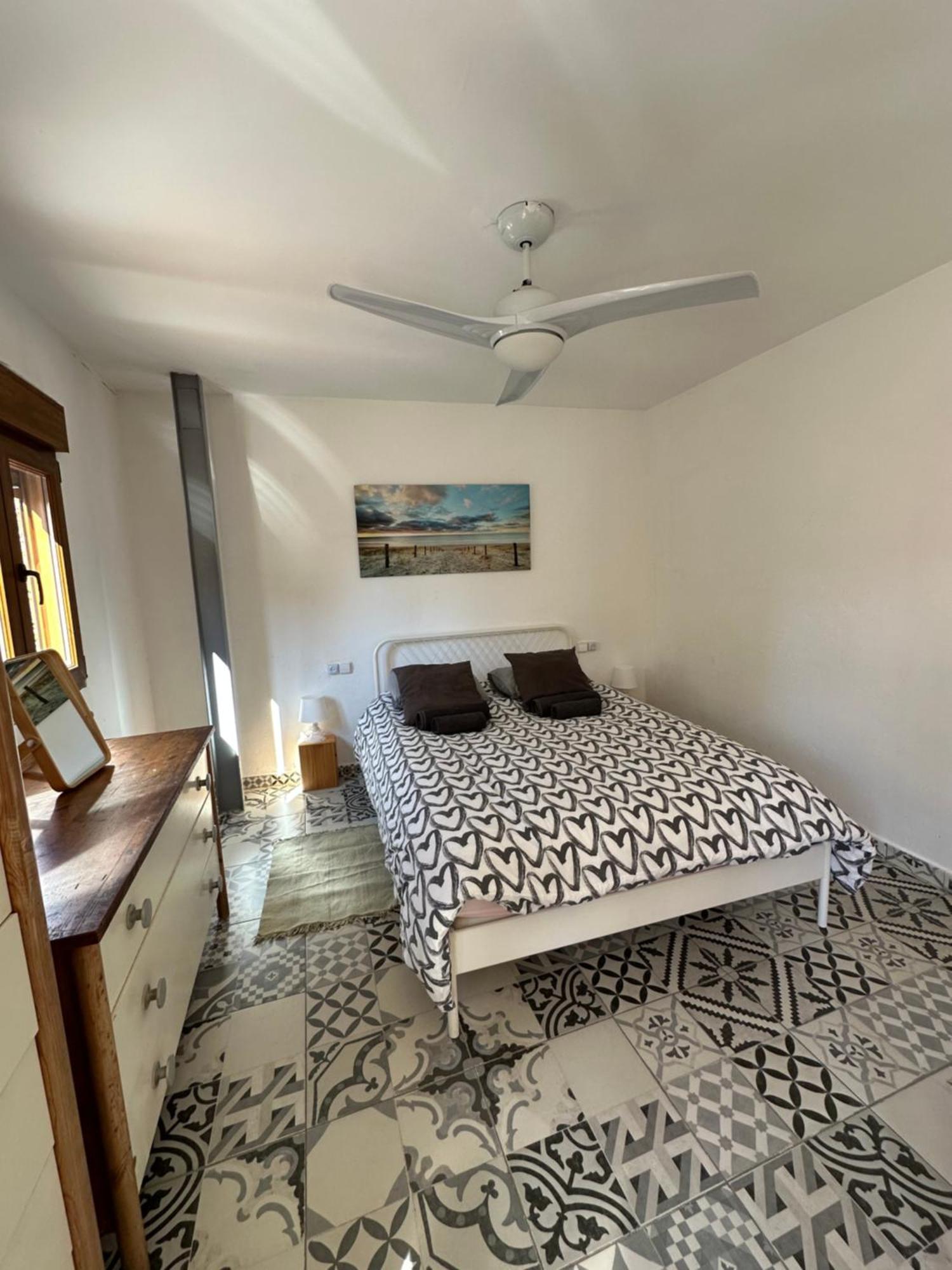 Precioso Apartamento Con A/A En Ruzafa Con Terracita Privada Y Acceso A Un Jardin, Para 2-3 Personas Valencia Ngoại thất bức ảnh