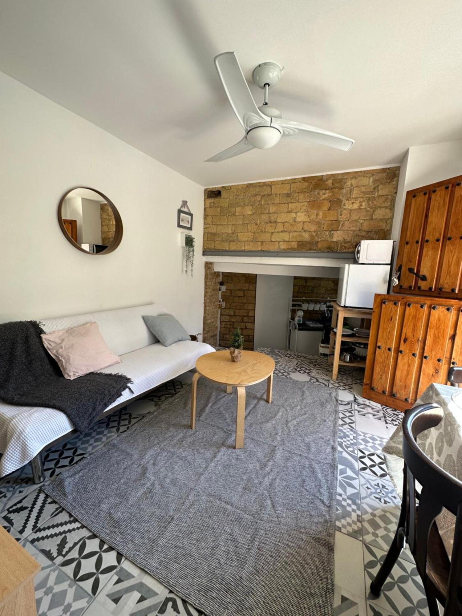Precioso Apartamento Con A/A En Ruzafa Con Terracita Privada Y Acceso A Un Jardin, Para 2-3 Personas Valencia Ngoại thất bức ảnh