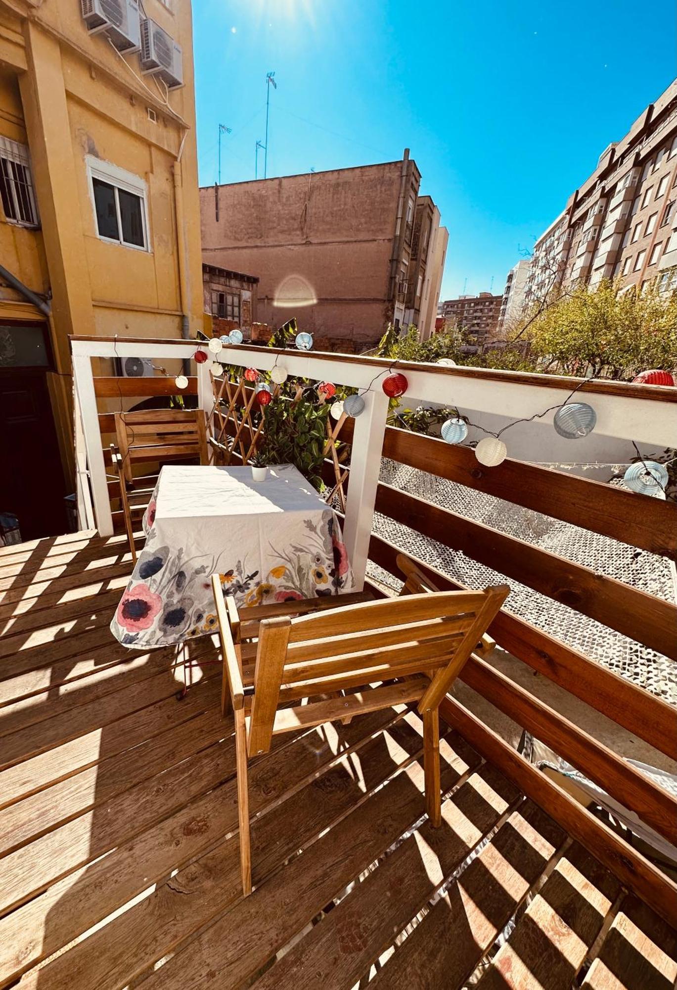Precioso Apartamento Con A/A En Ruzafa Con Terracita Privada Y Acceso A Un Jardin, Para 2-3 Personas Valencia Ngoại thất bức ảnh