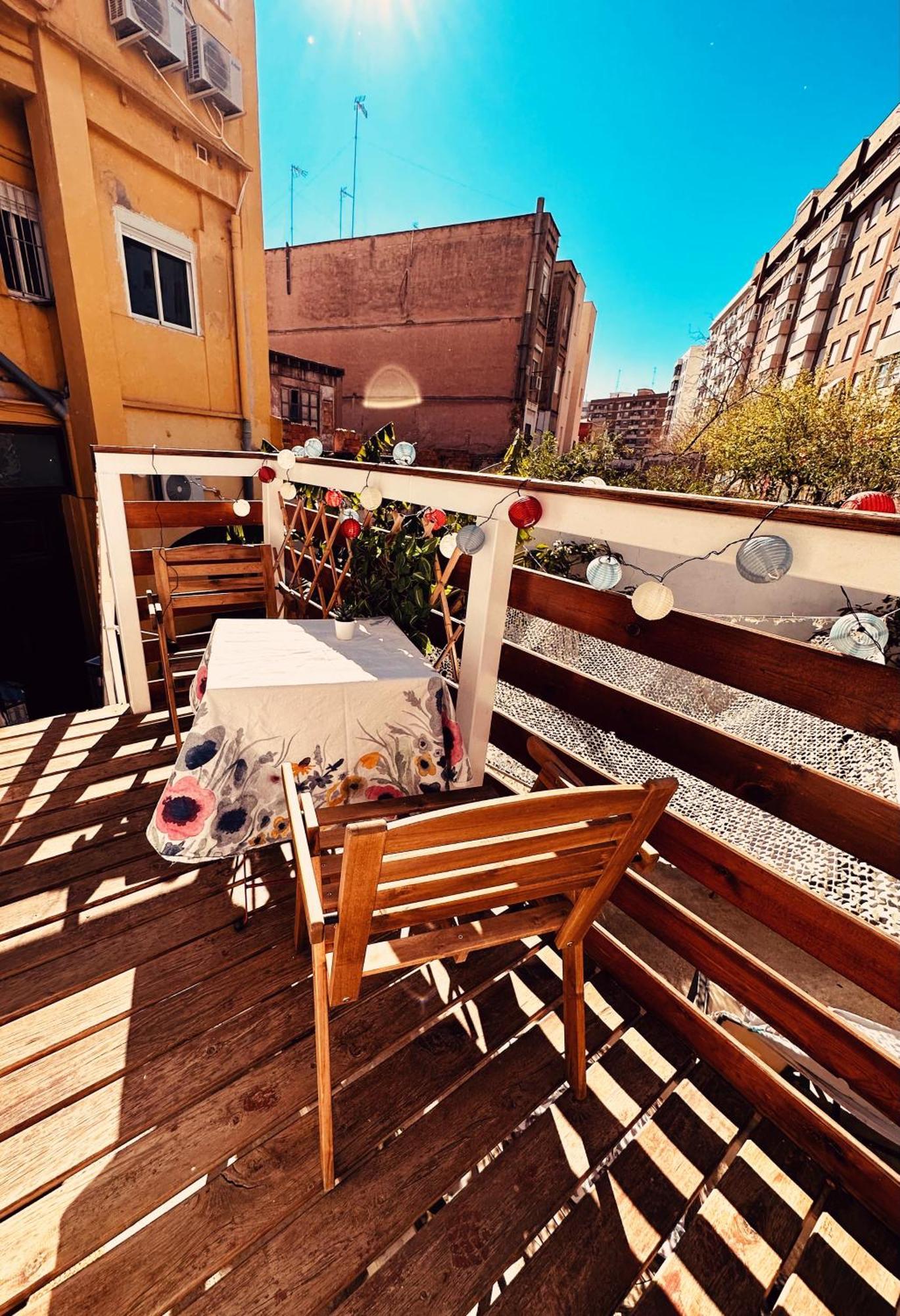 Precioso Apartamento Con A/A En Ruzafa Con Terracita Privada Y Acceso A Un Jardin, Para 2-3 Personas Valencia Ngoại thất bức ảnh